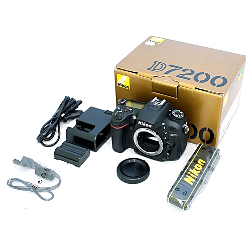 Nikon Nikon Camera D7200 + 18-140mm Lens